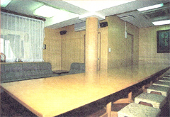 金蔵寺会館1階洋室